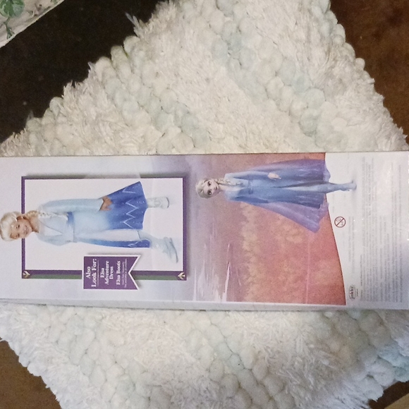 Disney FROZEN II Elsa Wig. NWOT. - Picture 3 of 3